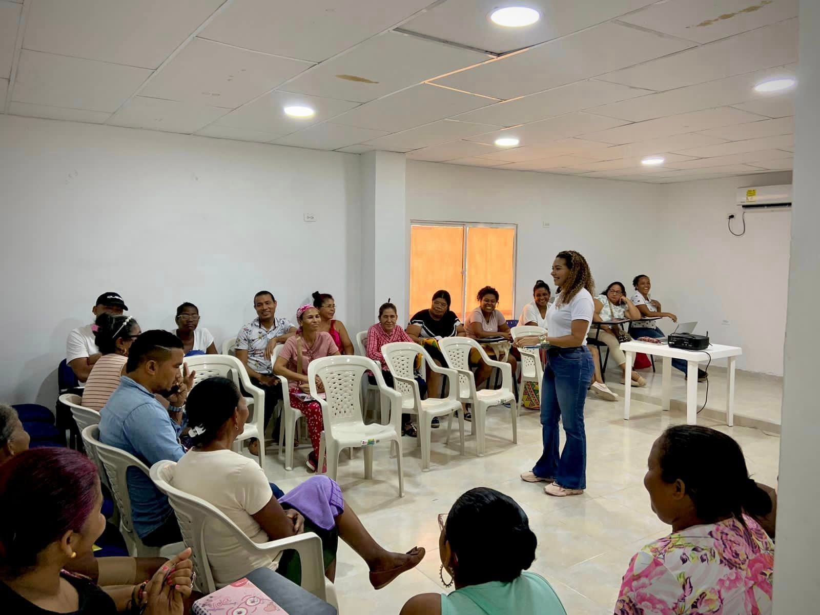 Síemprende, Centro de Emprendimiento