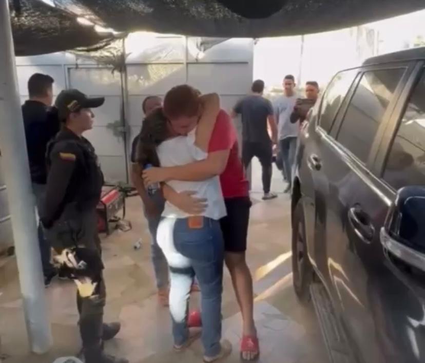 El contratista viajó hasta Mompox a reencontrarse con su familia.