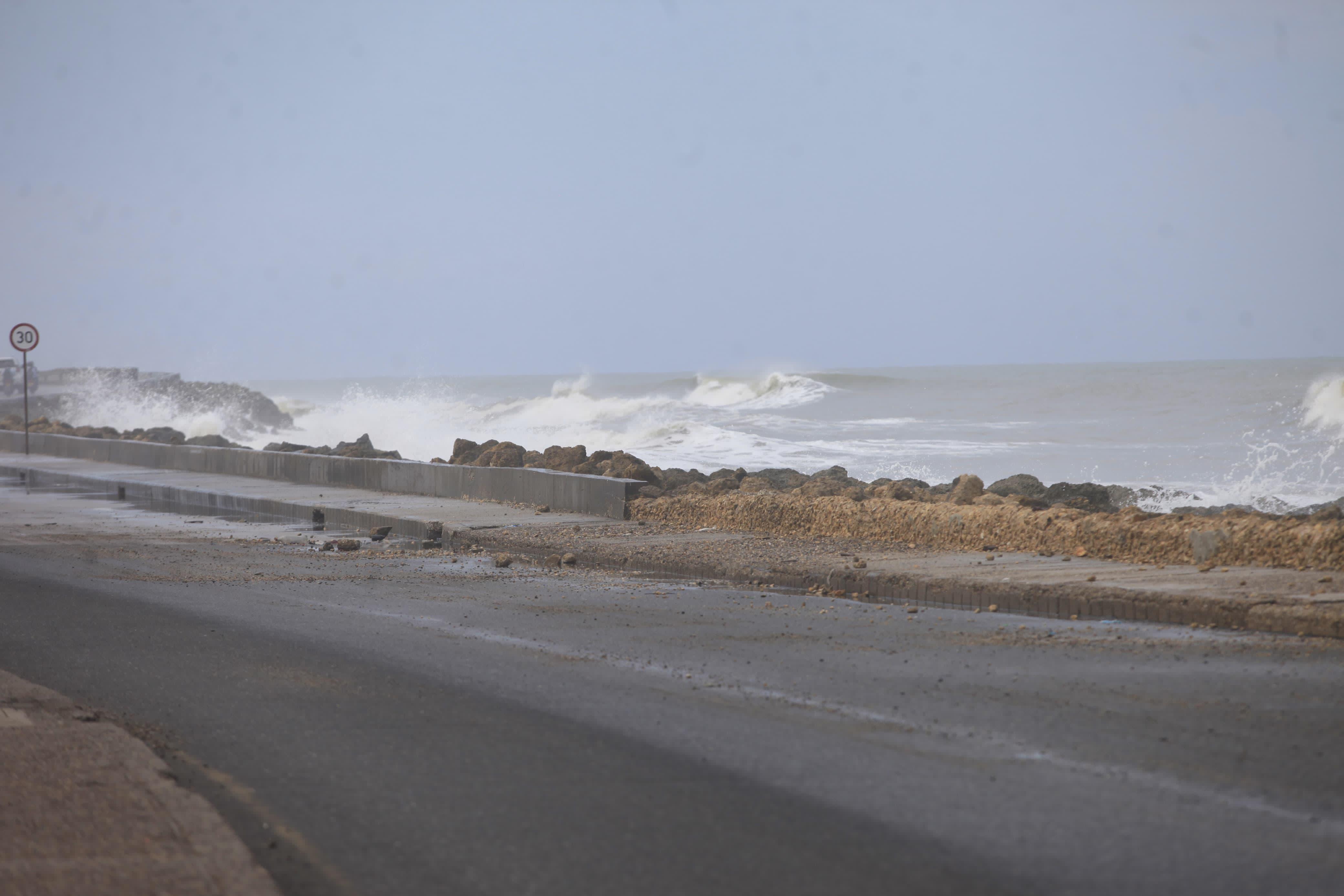 Brisas y oleaje intenso en Cartagena
