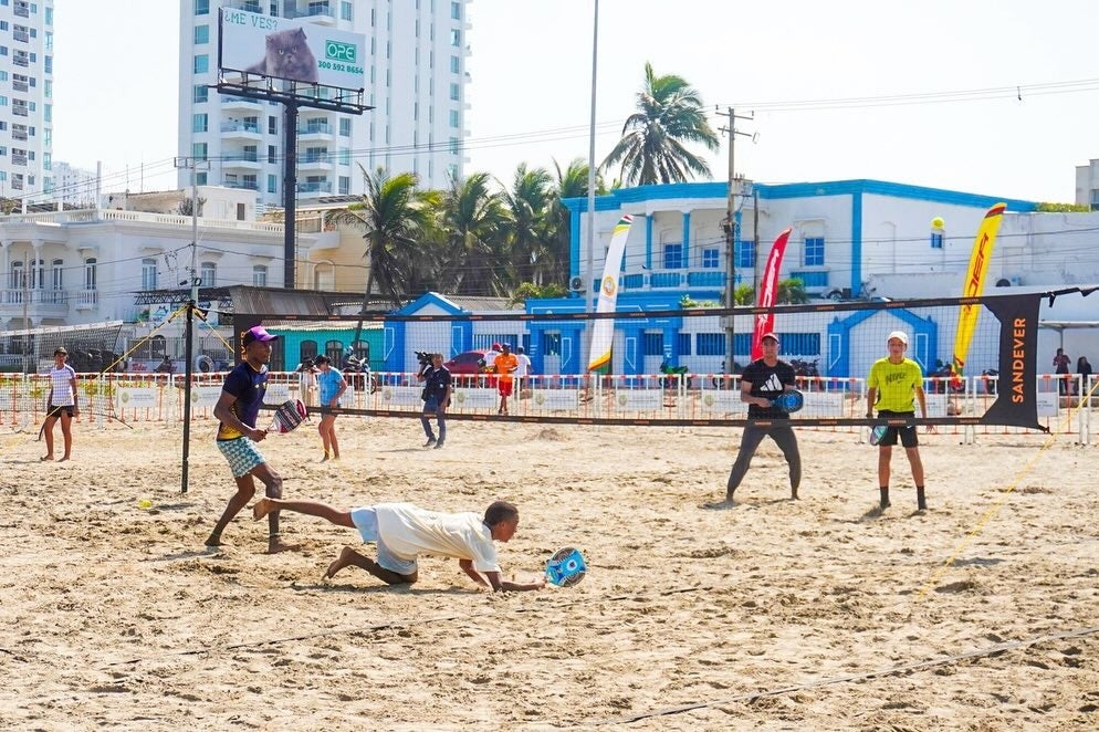 Actividades deportivas en las playas de Cartagena