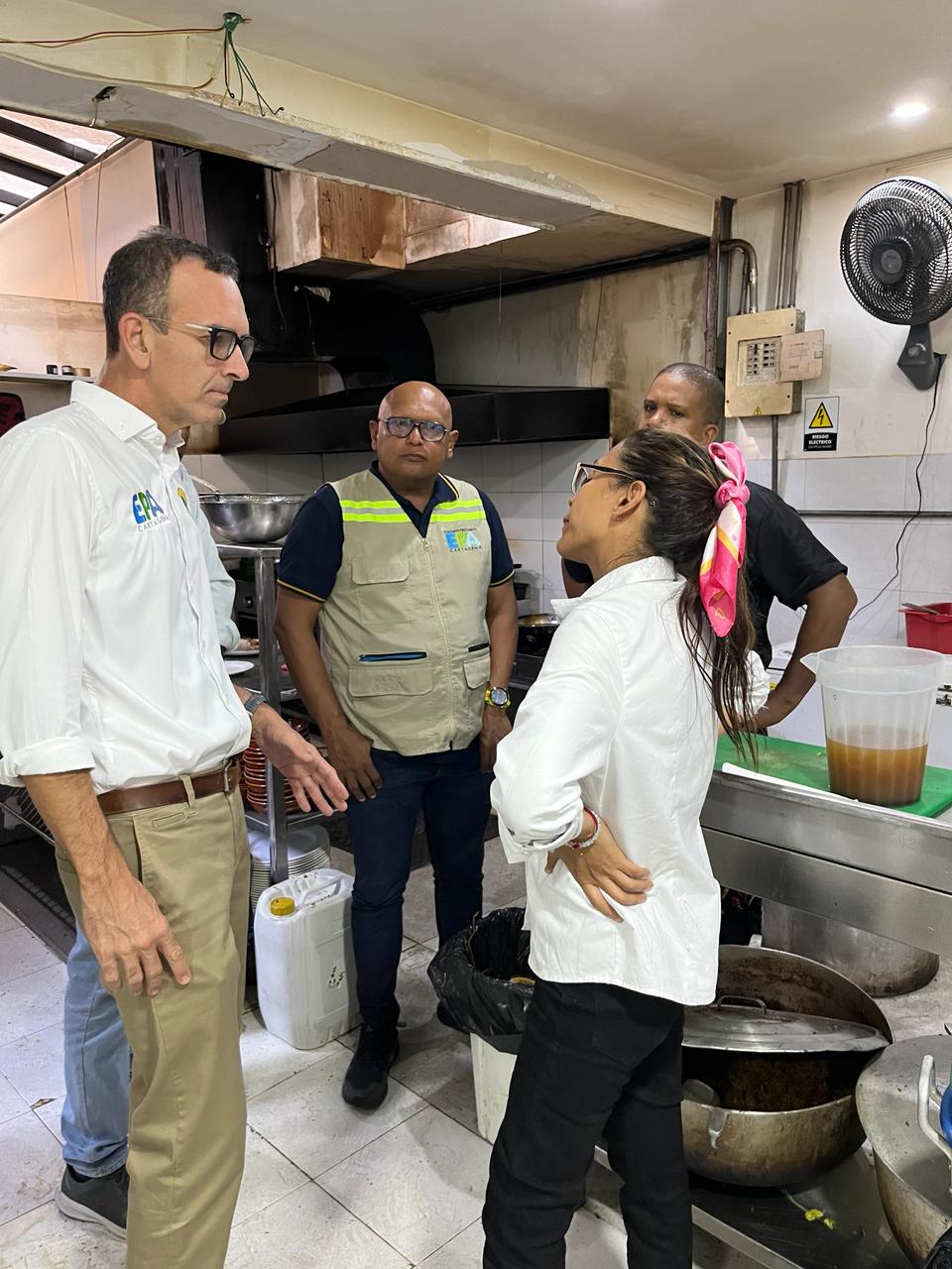 EPA Cartagena inspecciona hoteles y restaurantes