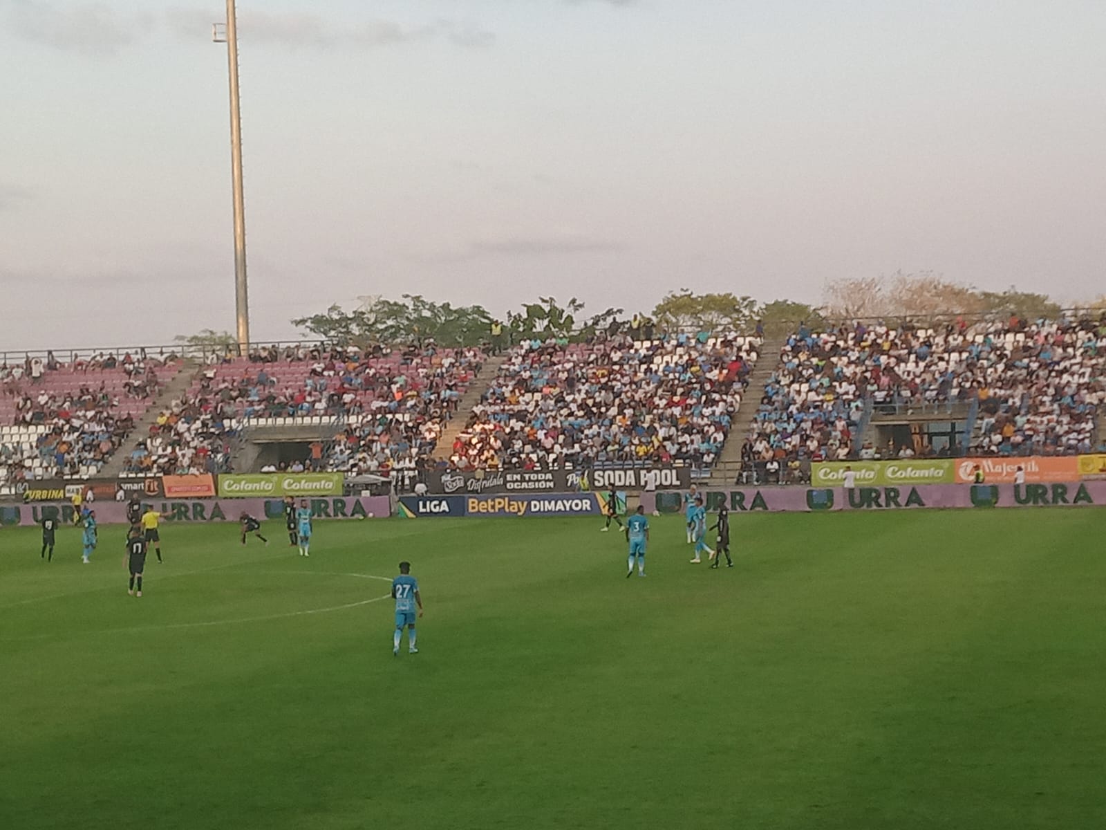 El estadio Jaraguay está ubicado en la vía a Planeta Rica