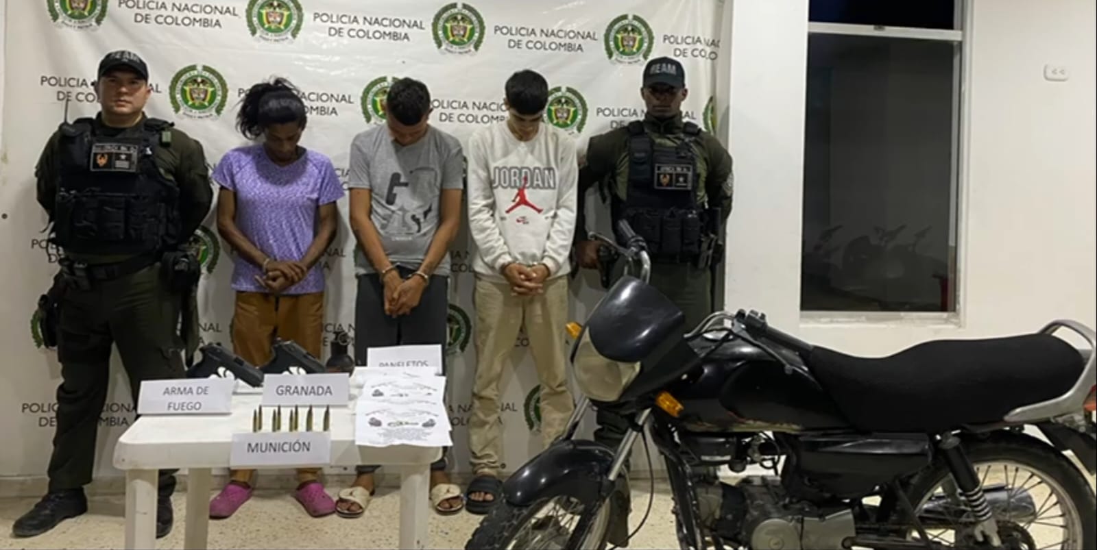 Serían responsables de atentar con disparos contra fachadas de diferentes locales