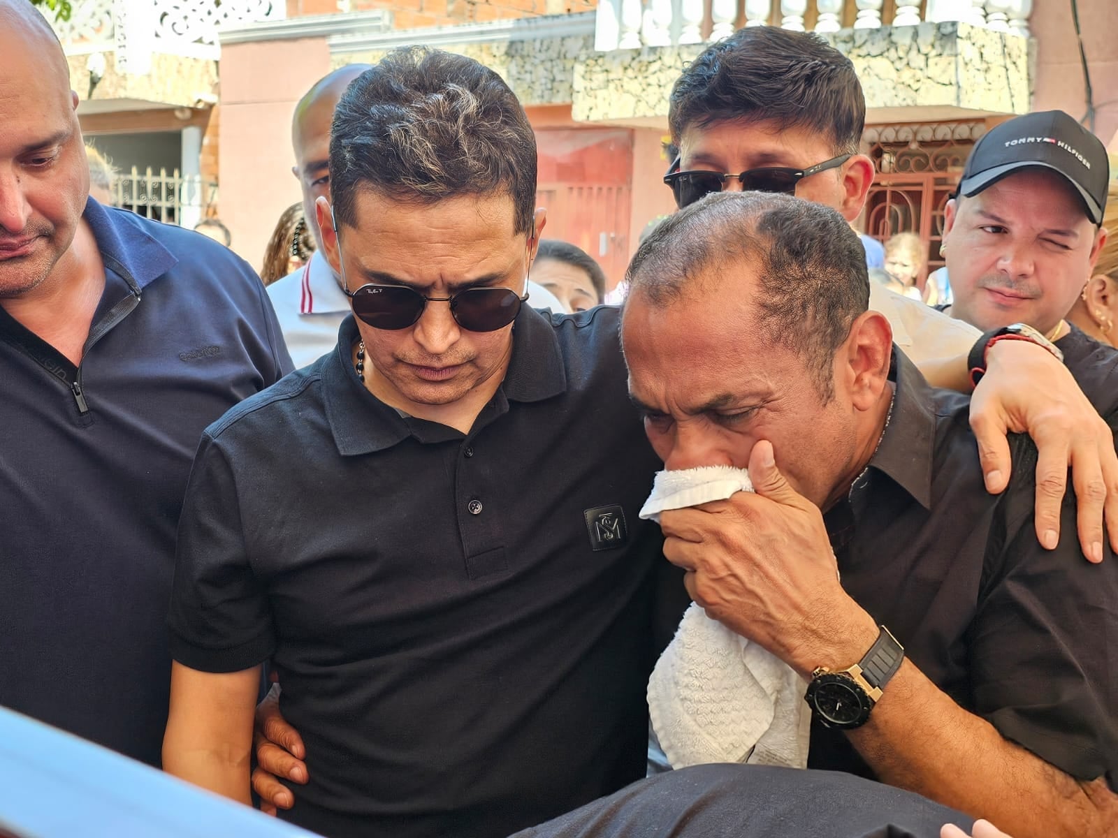 Jorge Celedón en Sepelio