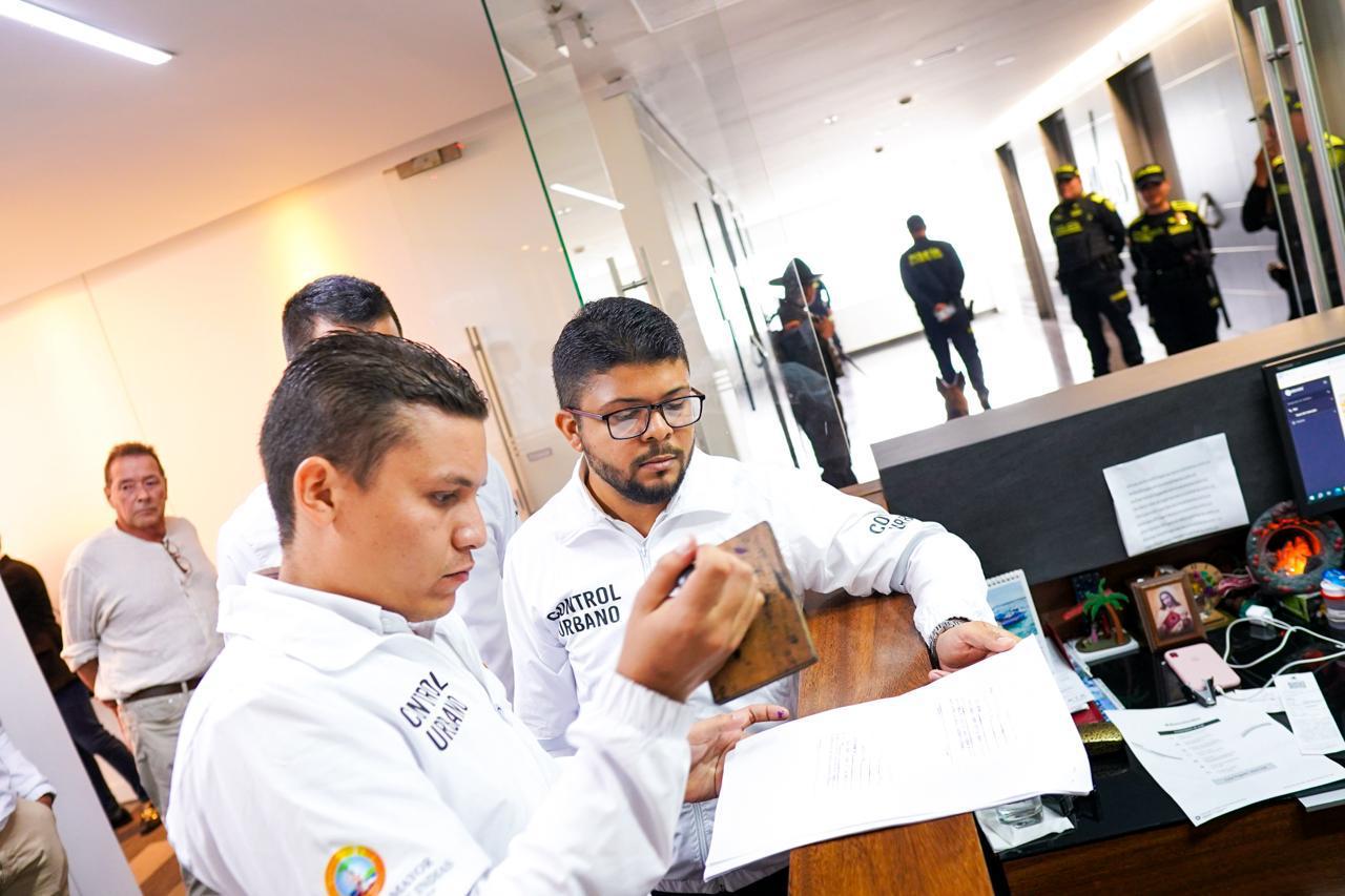 Caso Aquarela: Distrito de Cartagena toma posesión de las oficinas de la constructora en Medellín
