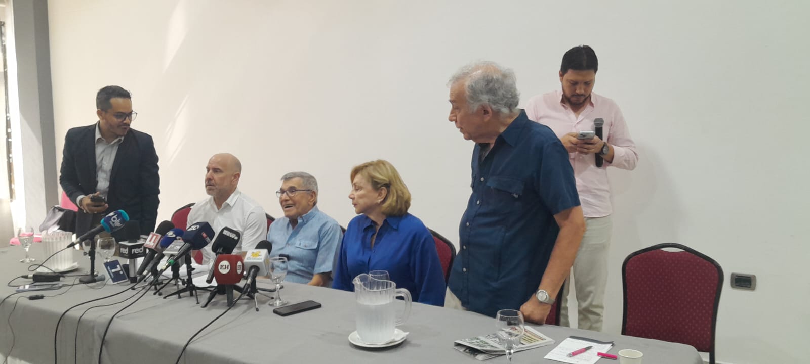 Rueda de prensa familia Mestre