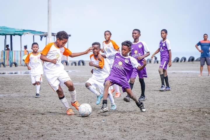 Torneo de fútbol menor IDER-Titán 24