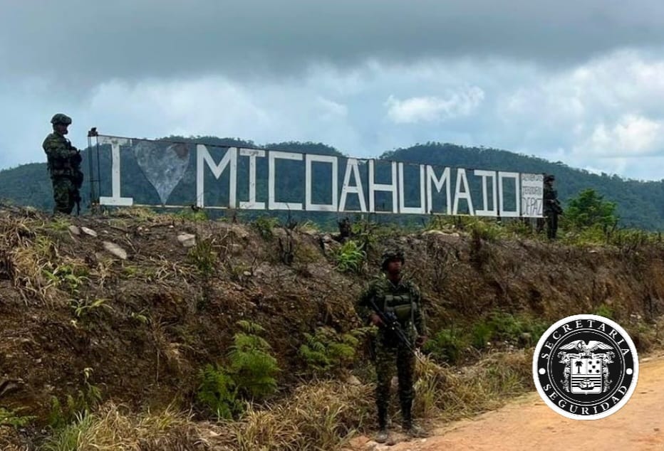 Combates entre grupos ilegales dejan más de 100 familias desplazadas en el sur de Bolívar