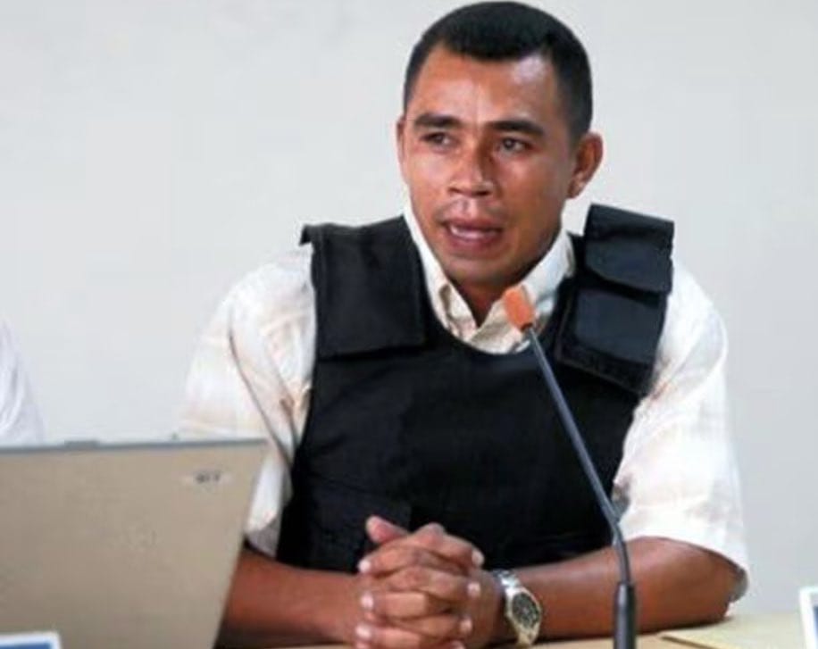 Podría recuperar su libertad en cualquier momento debido a la falta de órdenes de captura vigentes en su contra.