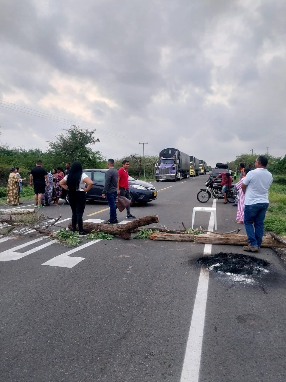 Bloqueo en la troncal del Caribe. Vía Riohacha - Maicao