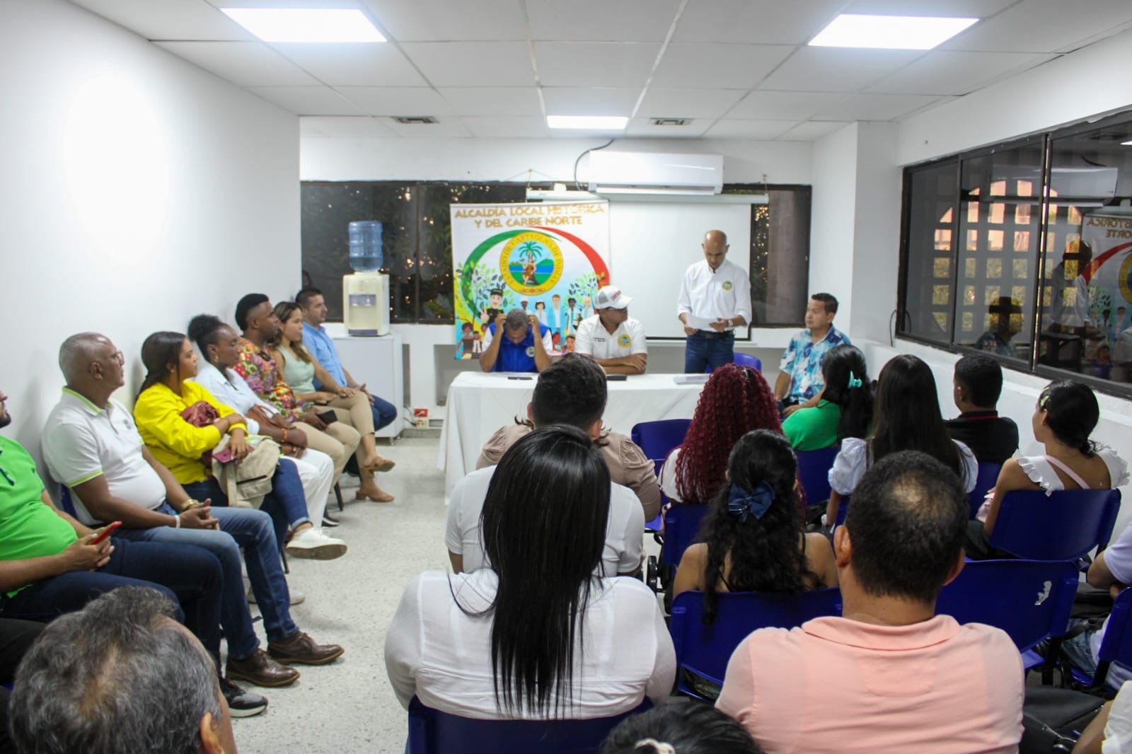 Frank Ricaurte y su nuevo Consejo Local