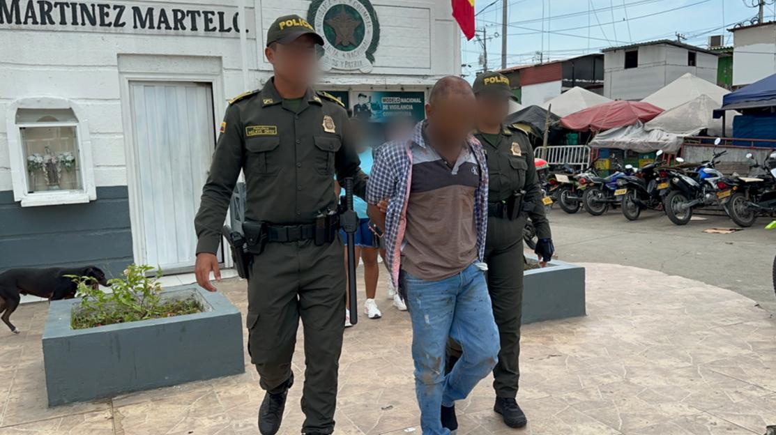 Capturan a dos “ratas” en intento de hurto a comerciante en el Mercado de Bazurto