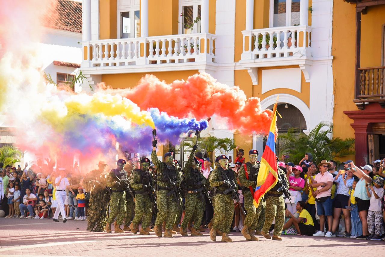 Desfile militar en Cartagena 2023