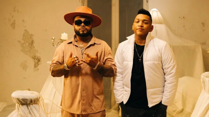 El Manicomio, el éxito musical de Mc Car y Kevin Flórez que "la rompe" en Cartagena