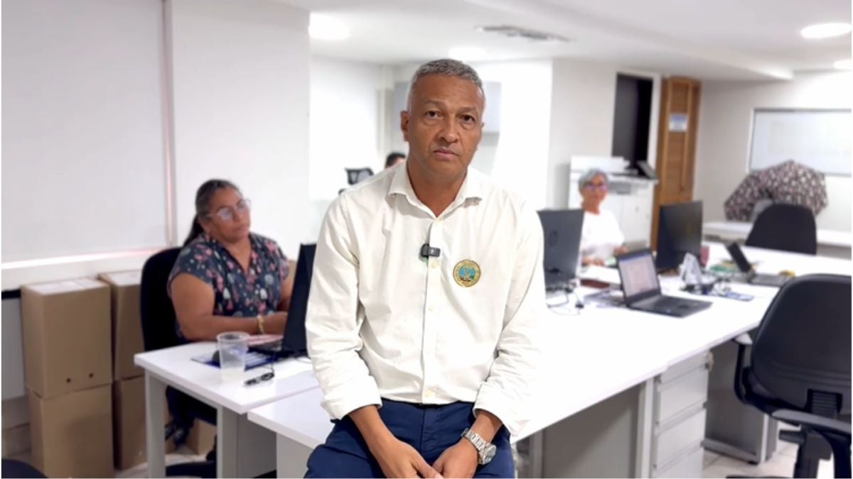 Pago a docentes, administrativos y directivos