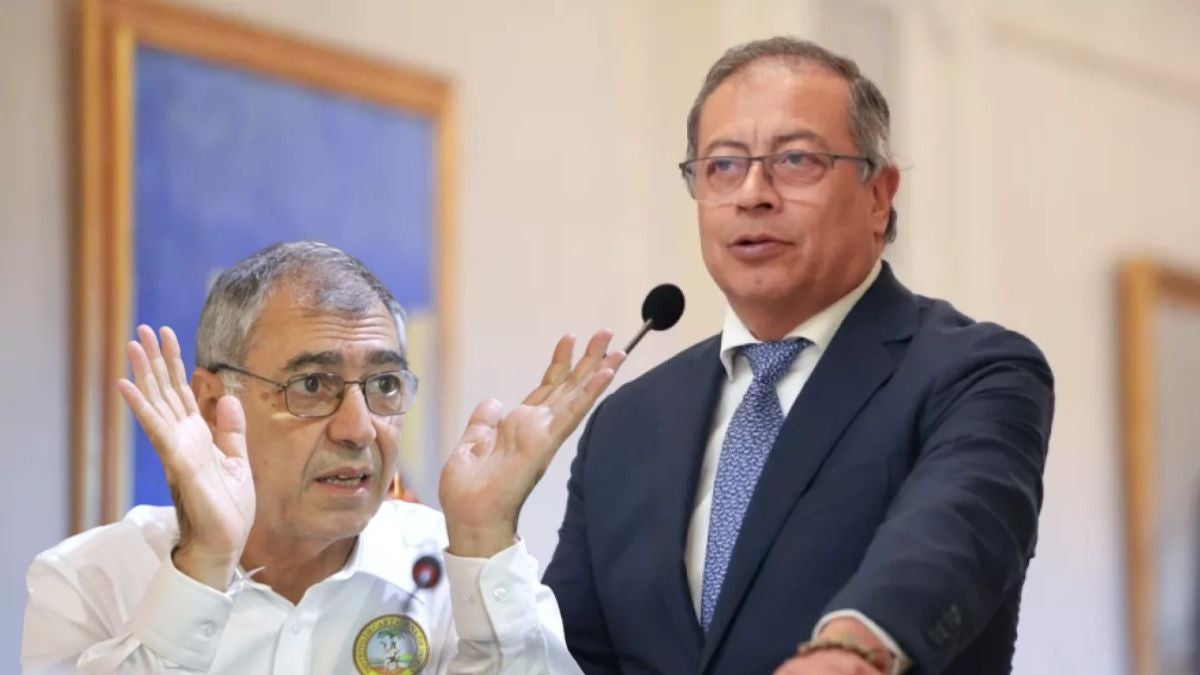 Petro criticó inhabilidad de William Dau Cartagena 16 de julio