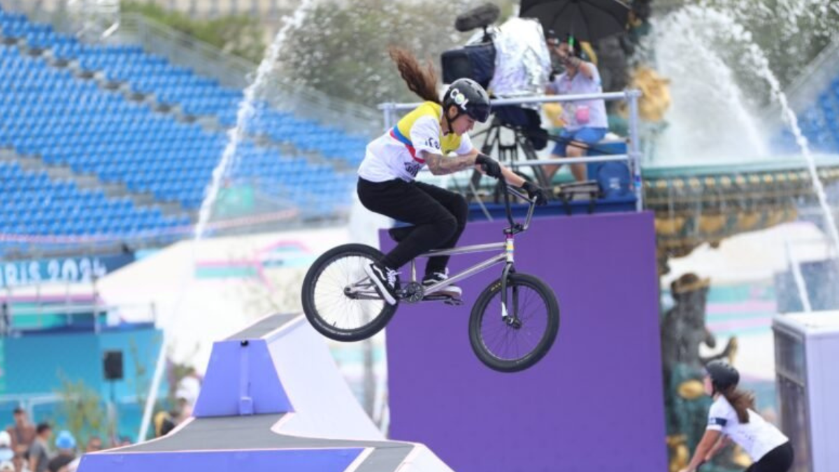 Queen Saray Villegas en Paris 2024