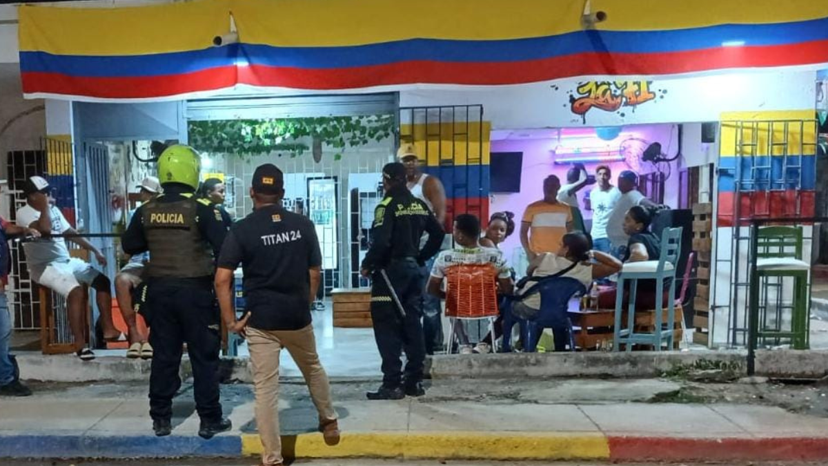 Cierran cuatro establecimientos nocturnos en un barrio de Cartagena