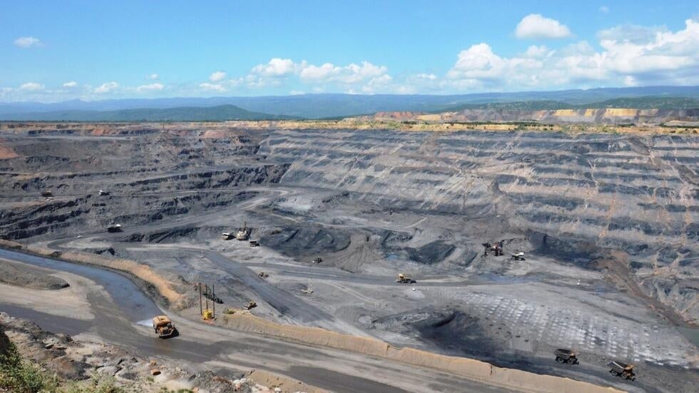 Pérdidas millonarias en ingresos, regalías e impuestos, generaría la medida.