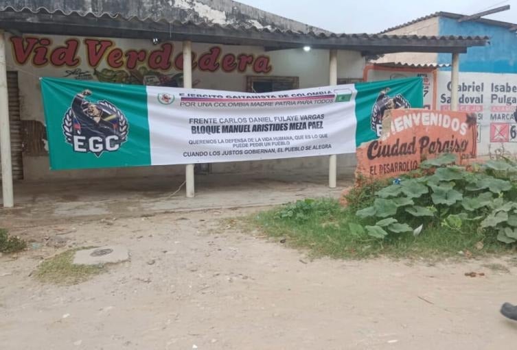 Pancartas en Atlántico