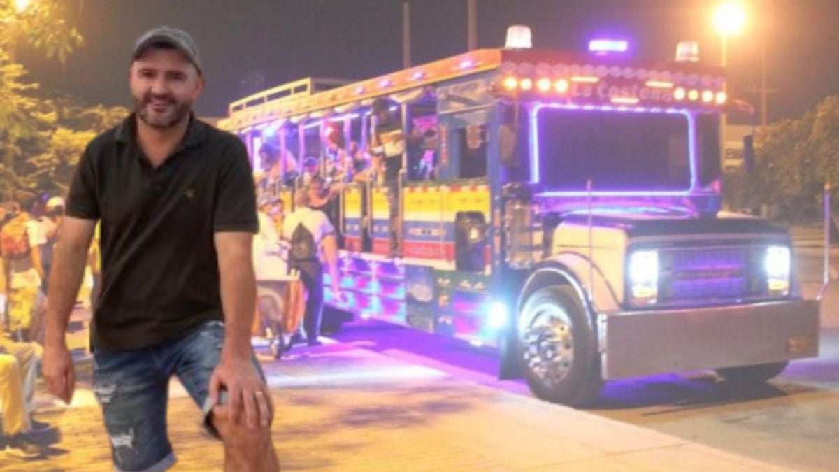 Collage accidente en chiva rumbera