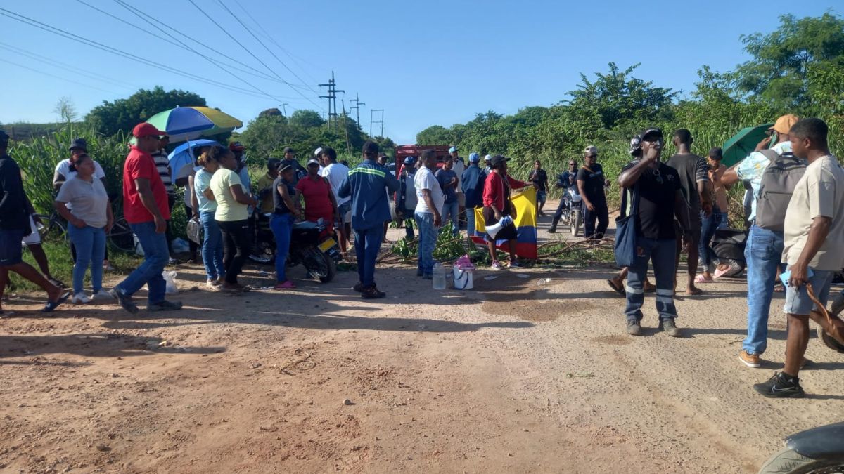 Habitantes de Pasacaballos.
