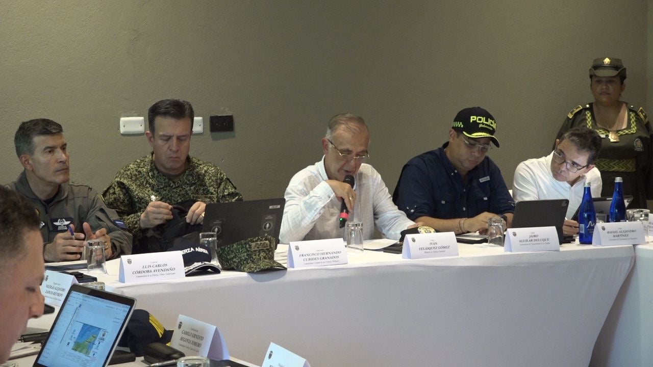 Ministro de Defensa, Iván Velázquez