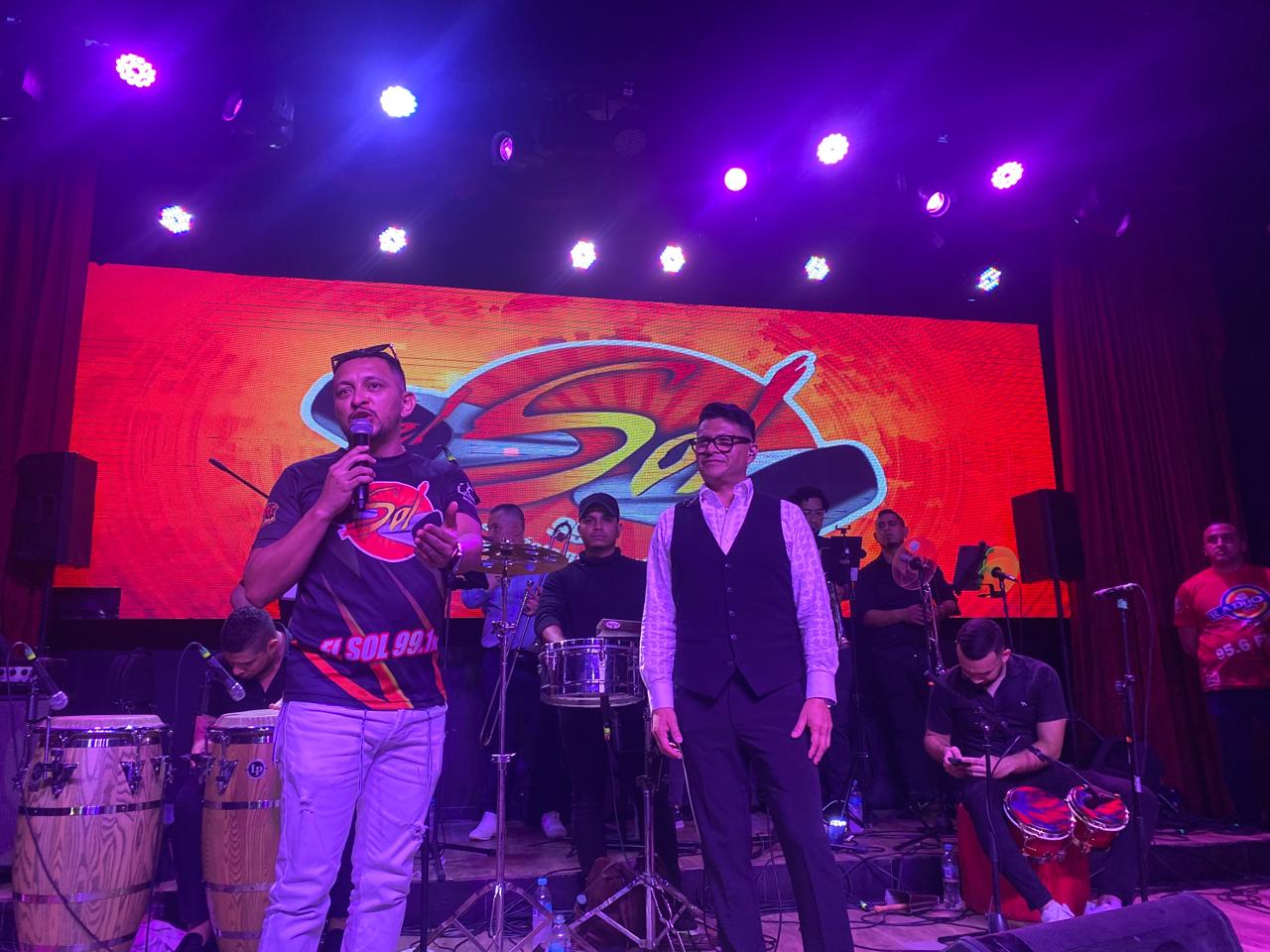 El Punto y Charlie Cardona