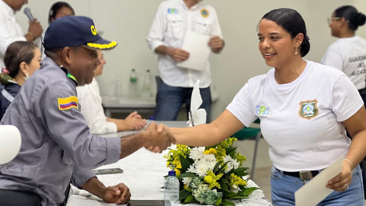 Graduación de guardias ambientales Cartagena