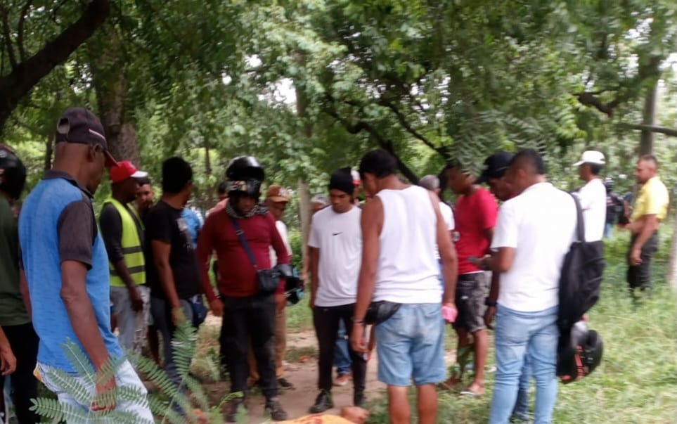 Tres personas asesinadas