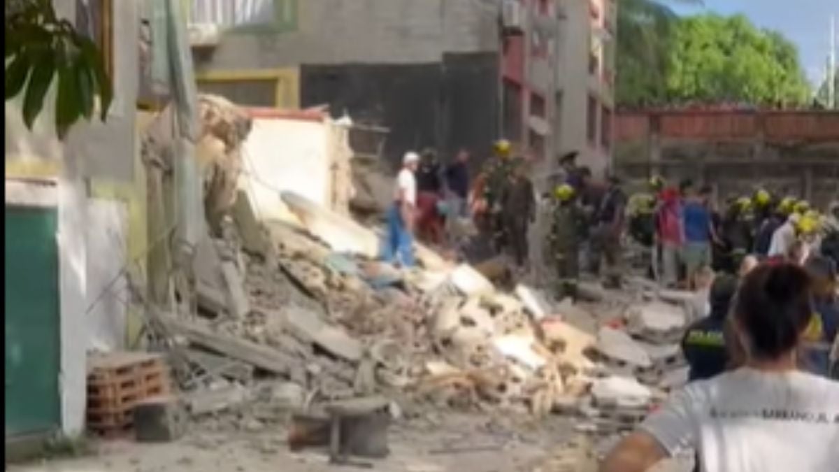 Colapsa edifico en Barranquilla