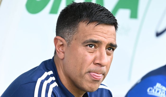 César Farías - Junior