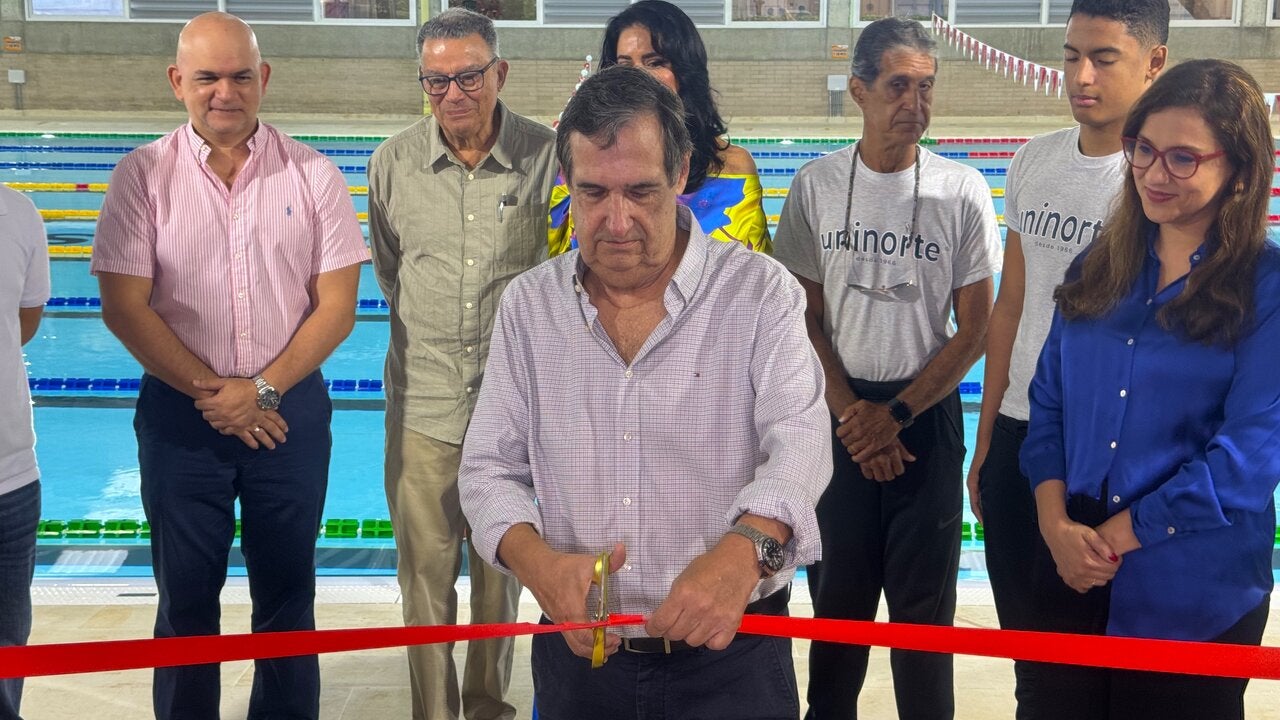 Centro deportivo roble amarillo