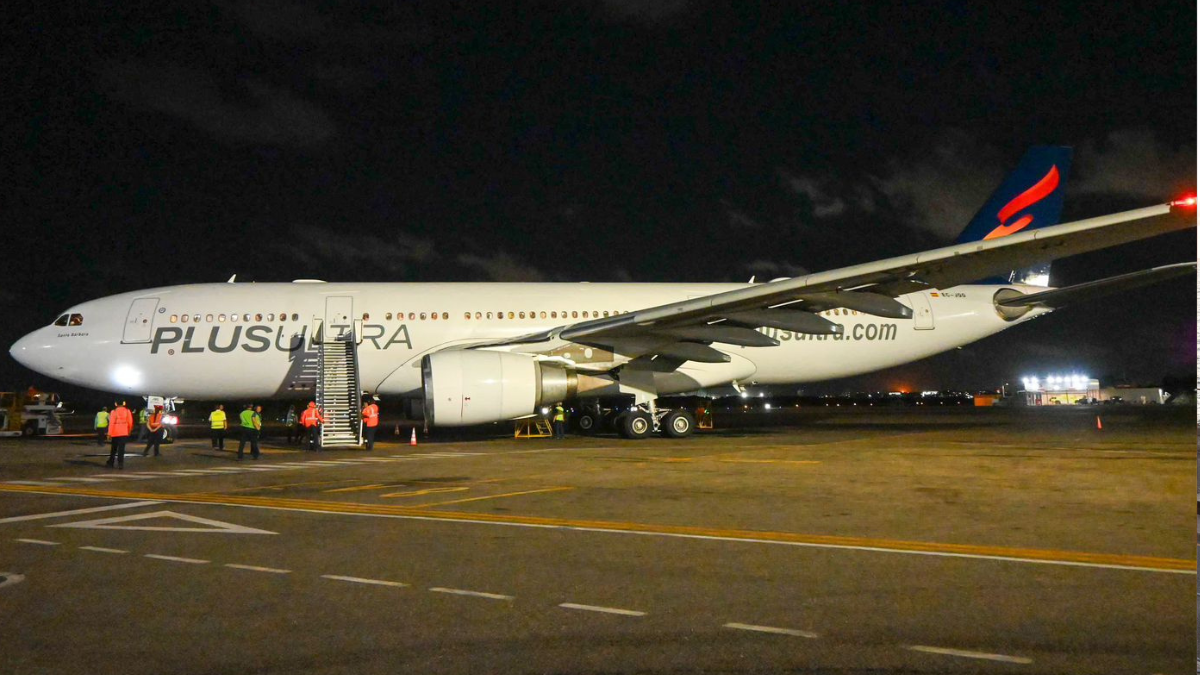 Vuelo inaugural de la ruta Cartagena - Polonia