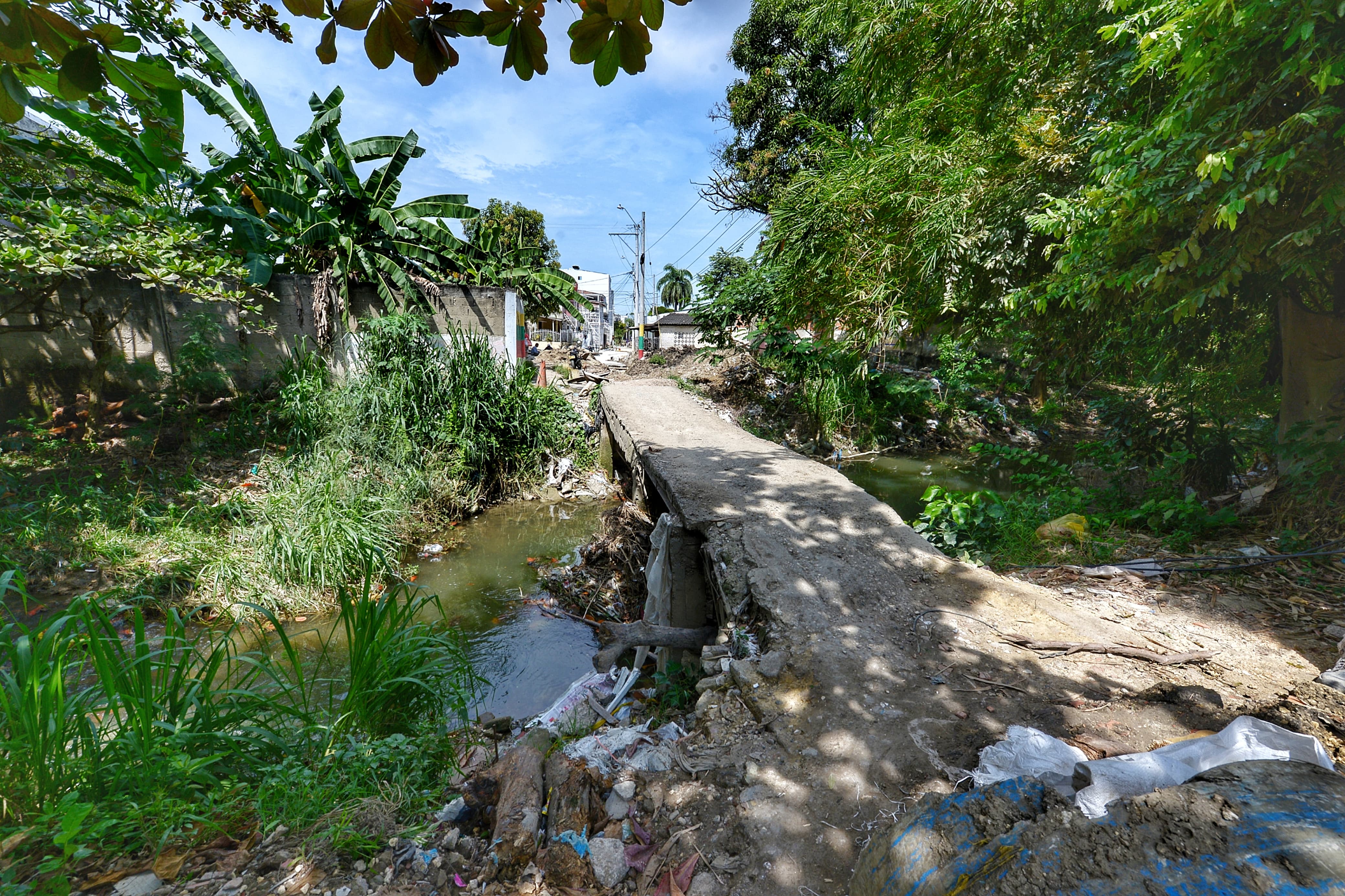 Puente de Ternera con San José de los Campanos