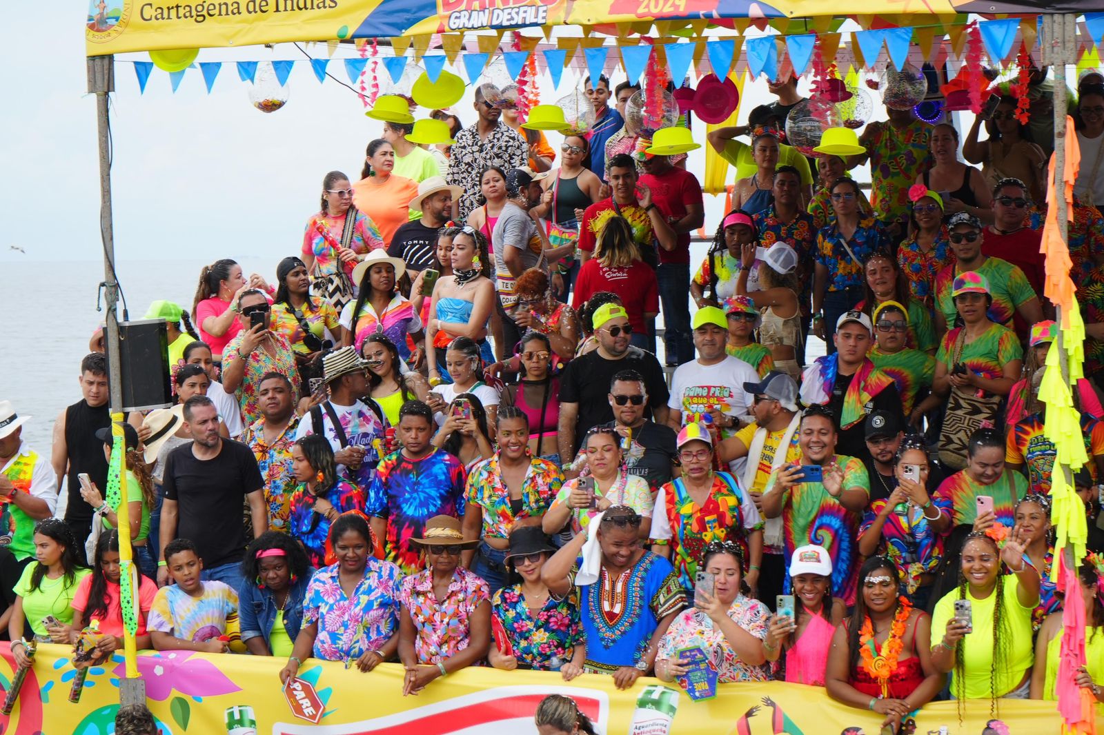 Asistentes a las fiestas de Cartagena en uno de los eventos