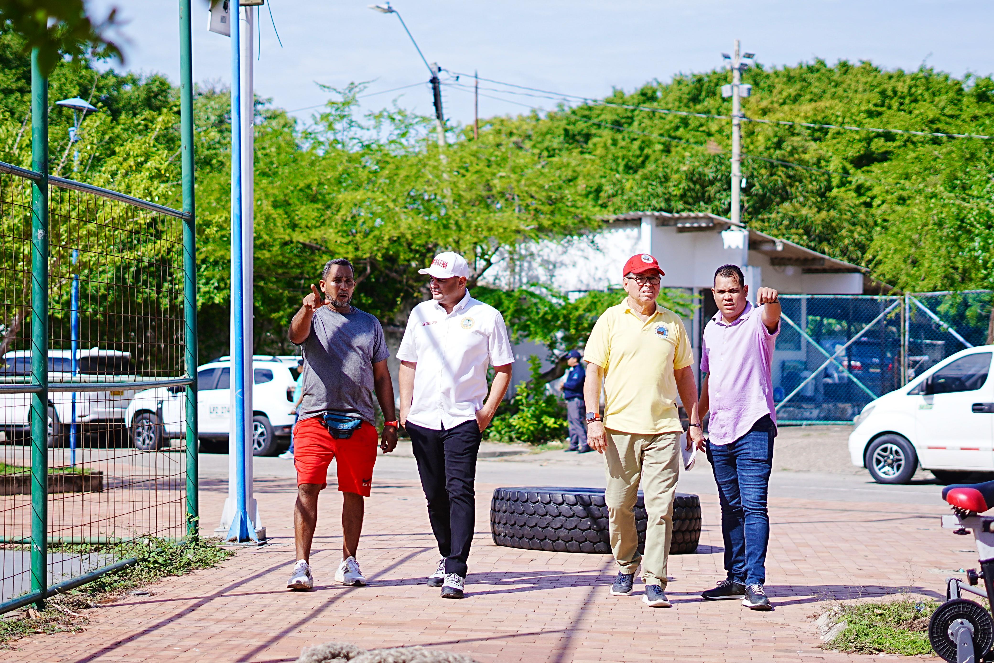 Parque Lácides Segovia y Unidad deportiva en Manga