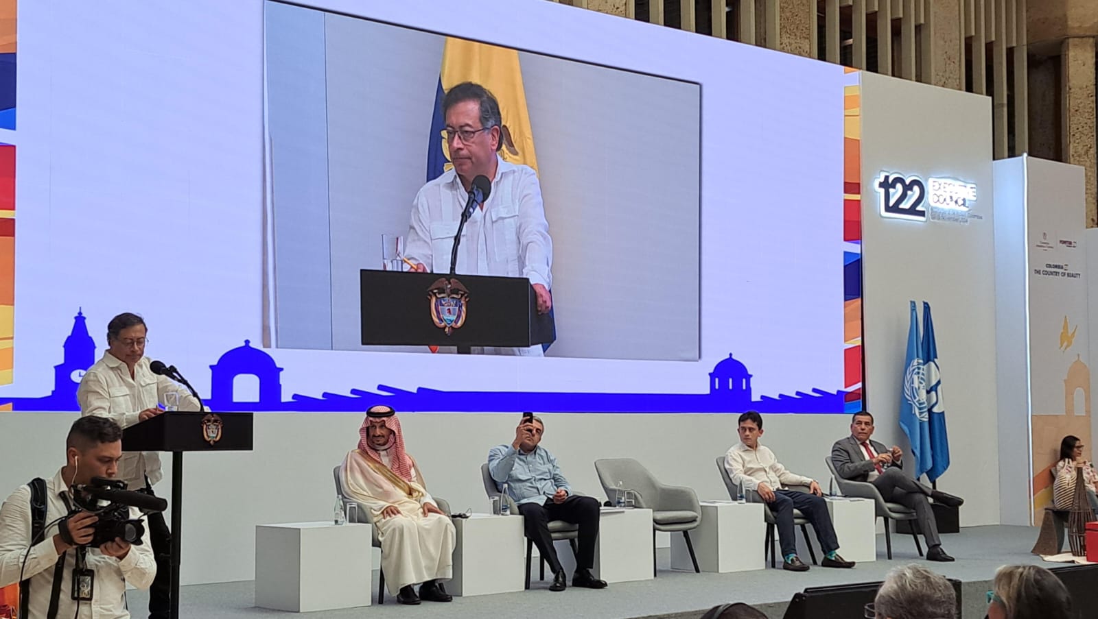 El mandatario brindó un discurso a los asistentes locales e internacionales.