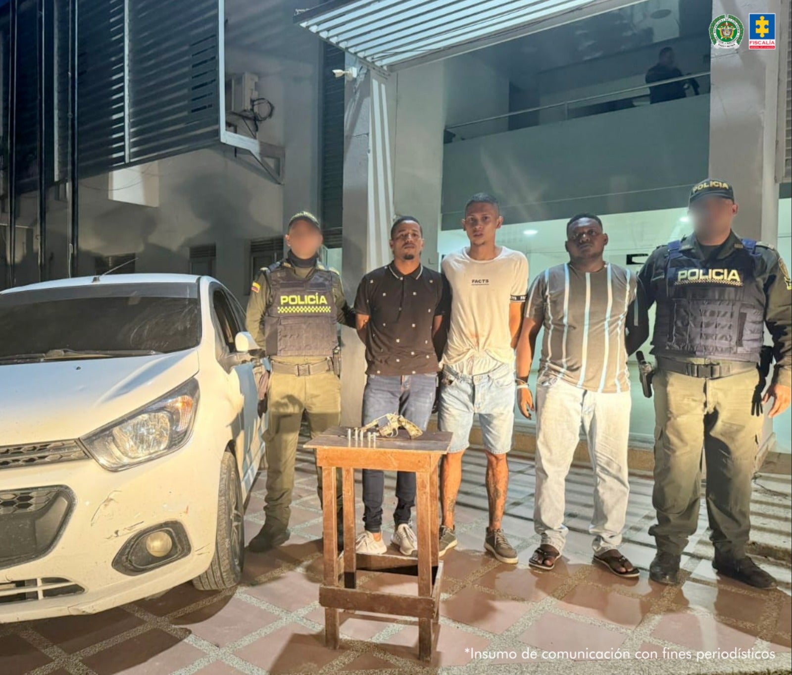 Tres hombres judicializados por robo y porte ilegal de armas en Cartagena