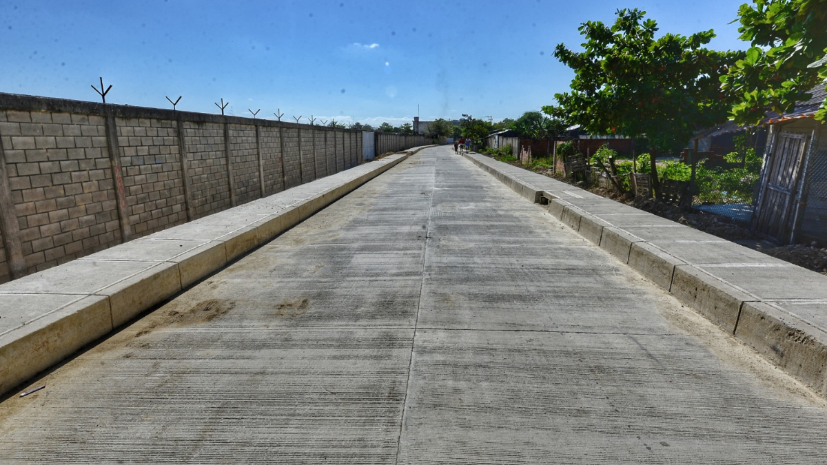 Construcción de la Calle 12 en Pasacaballos