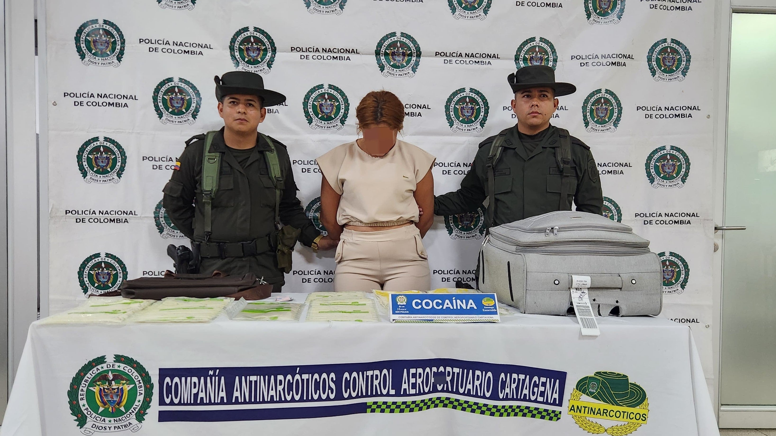 Capturan en el aeropuerto de Cartagena a una mujer intentando viajar con cocaína a España diciembre 11