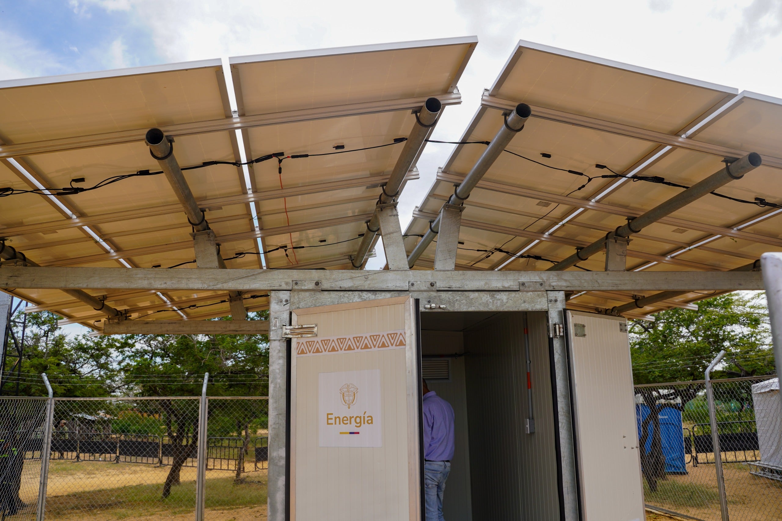 Air-e se preparará para construir viviendas