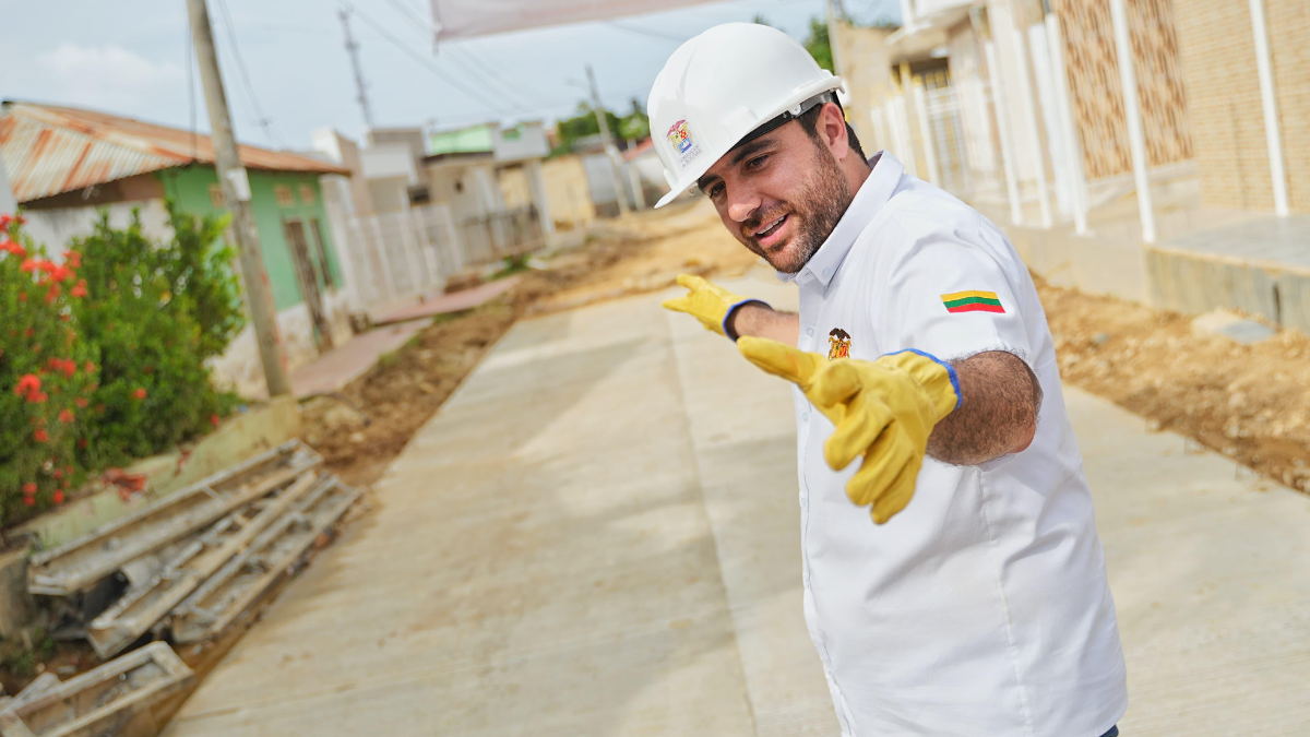 Por primera vez llega el pavimento a los sectores populares de El Carmen de Bolívar