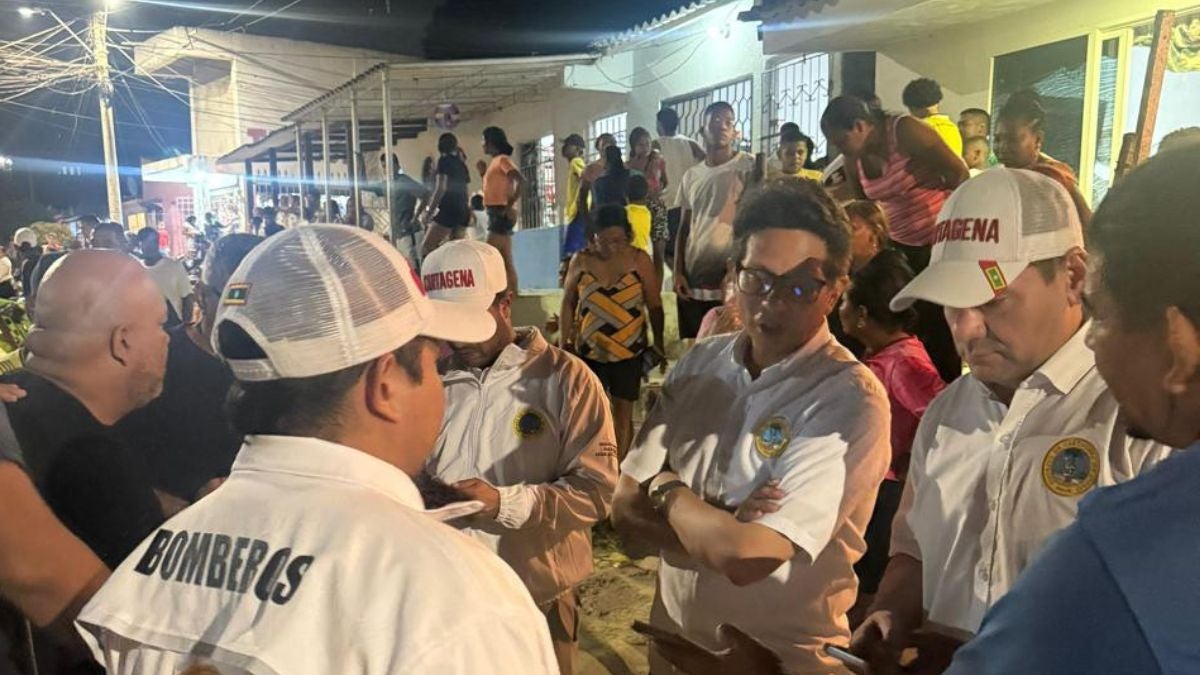 Deslizamiento de tierra afectó 15 viviendas en barrio de Cartagena