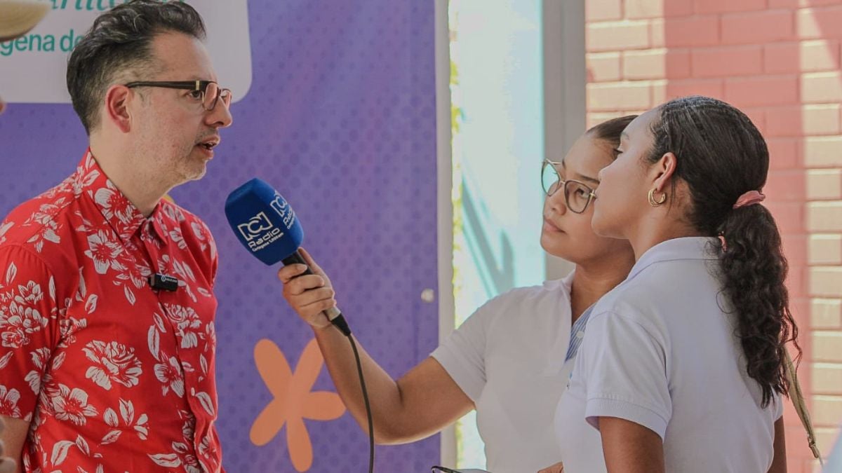 Entrevista en medio del Hay Festival 2025