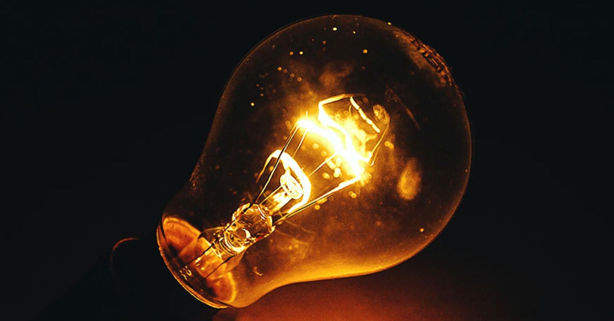 Bombillo encendido referencia