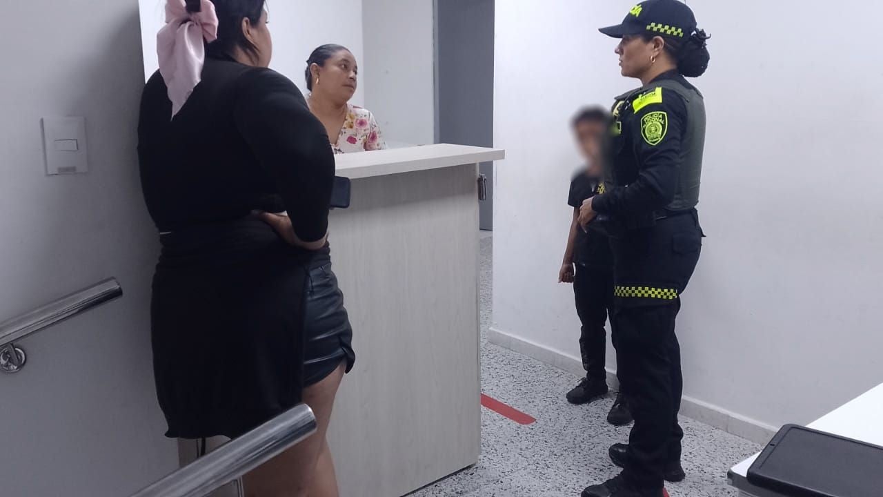 El menor fue entregado a su madre.