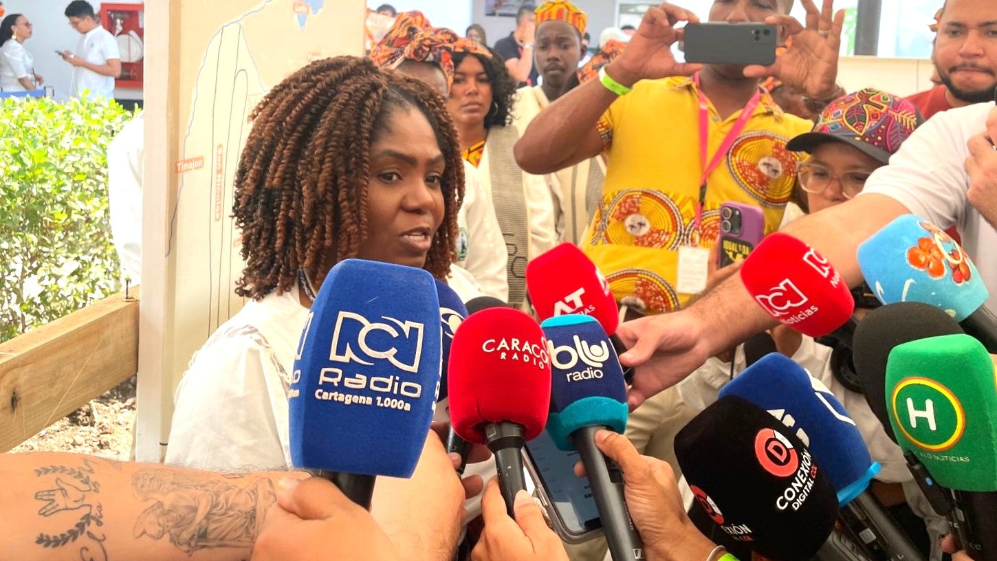 Francia Márquez mantiene su postura sobre el desacuerdo con las decisiones de Petro y defiende la transparencia en el Gobierno
