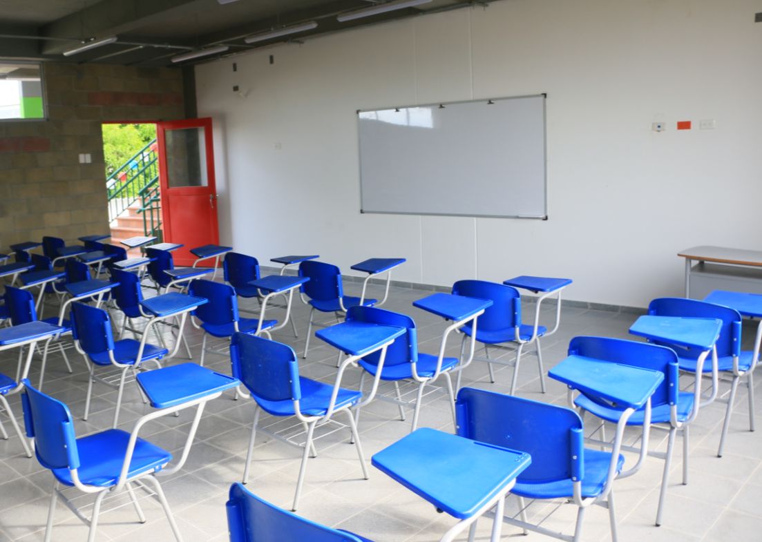 Extorsiones y amenazas obligan a suspender clases en El Banco, Magdalena