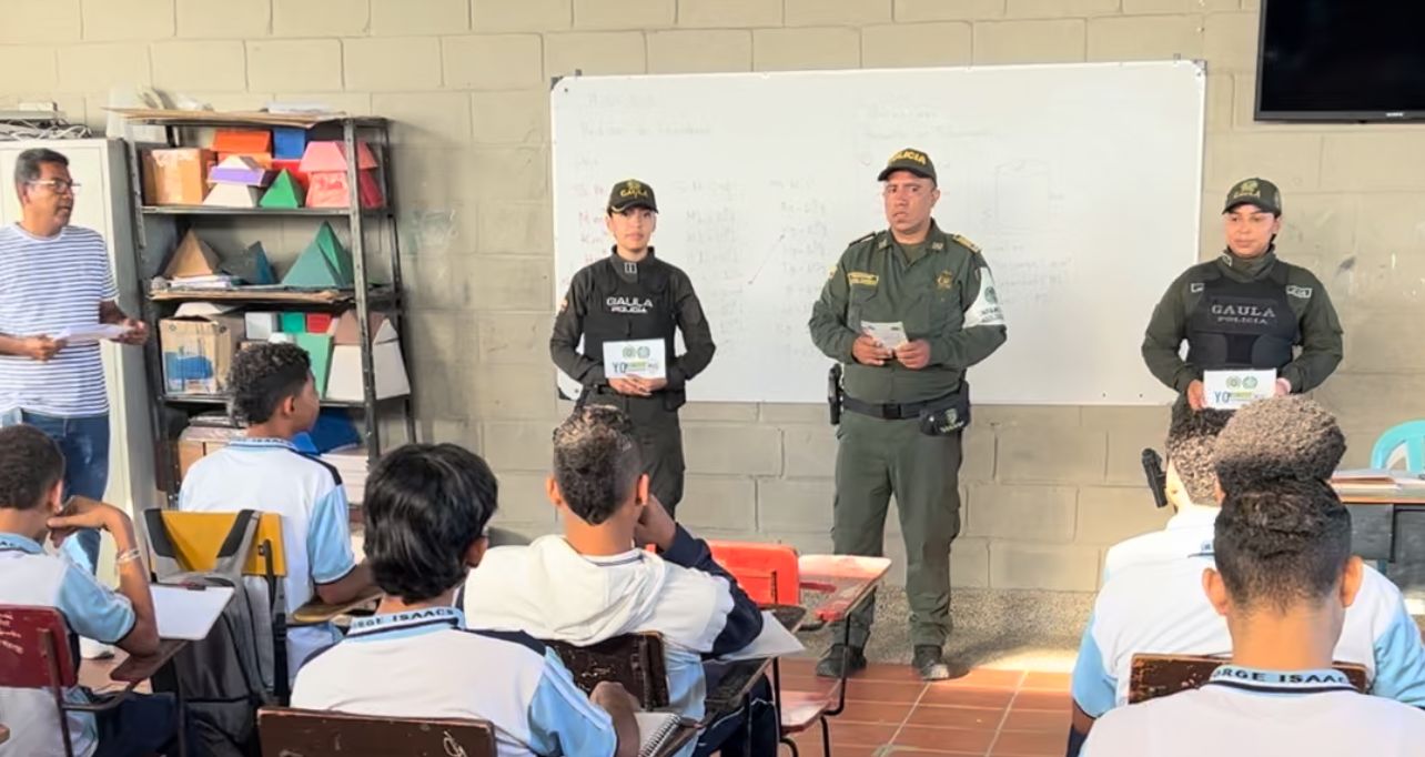Al parecer el amedrentamiento viene proveniente de las cárceles.